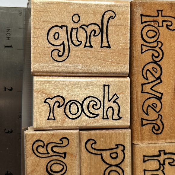 Girl Power S751 stamp set - Picture 4 of 8